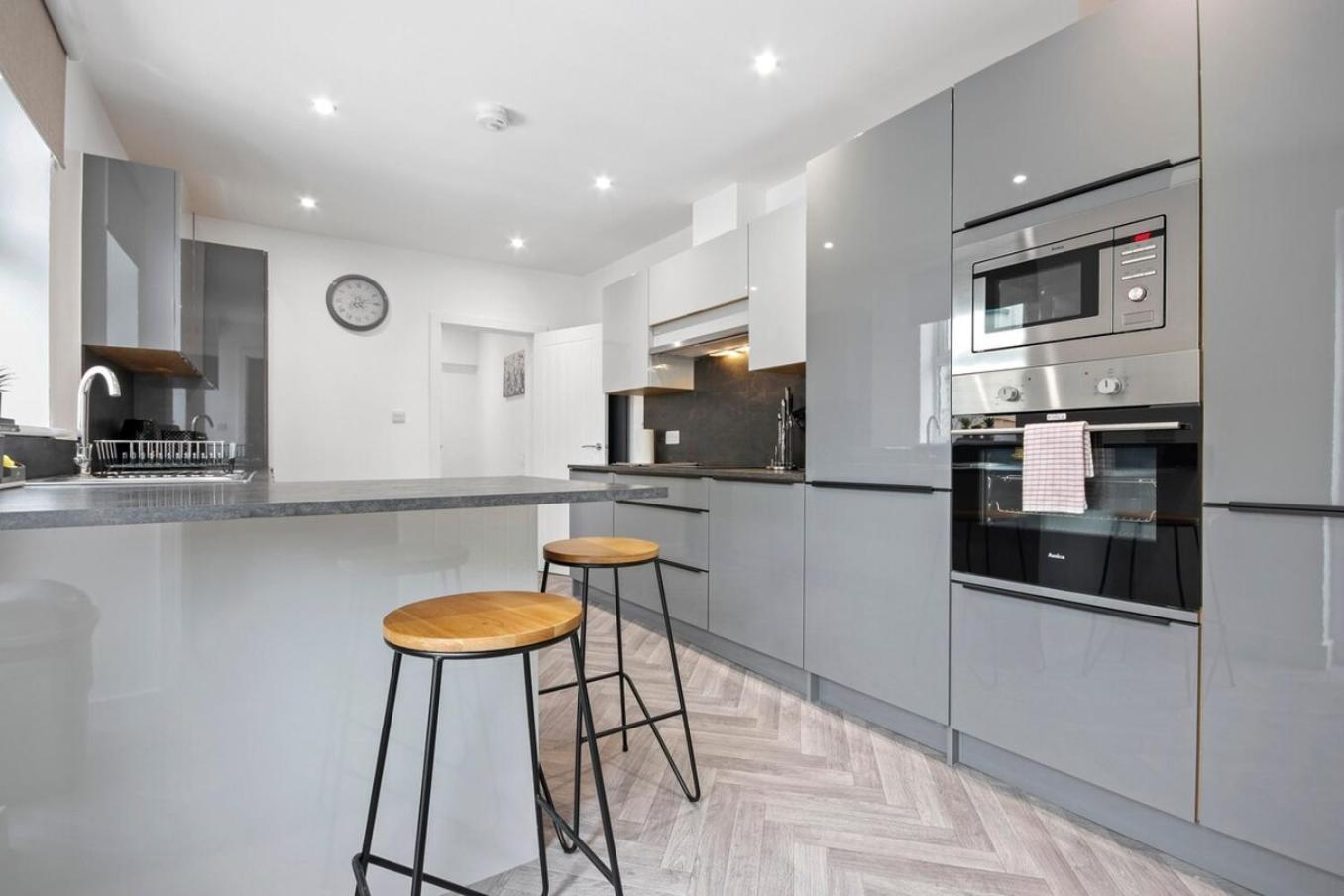 Holiday home Luxurious Victoria House Near W Free Park